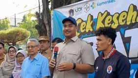 Menteri Pemuda dan Olahraga Republik Indonesia (Menpora RI), Dito Ariotedjo, meninjau langsung pelaksanaan Cek Kesehatan Gratis (CKG) di SMK Negeri 26 Jakarta, Jakarta Timur, Senin, 4 Juli 2025.