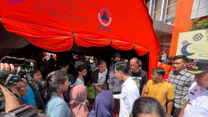 Wapres Gibran Tinjau Langsung Lokasi Banjir di Bekasi