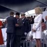 Macron ke Prabowo:  Terima Kasih, Saya Bangga Saksikan TNI Baris dengan Pasukan Kami