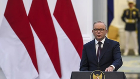 Perdana Menteri Australia, Anthony Albanese, mengumumkan bahwa pemerintahnya telah memberikan visa kemanusiaan kepada lima pesepak bola wanita asal Iran setelah mereka tereliminasi dari ajang AFC Women's Asian Cup.