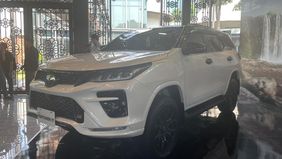 PT Toyota-Astra Motor (TAM) meluncurkan model terbaru dari sport utility vehicle (SUV) yaitu New Fortuner.
