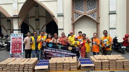 Sambut HUT ke-7, Komunitas Wuling Gelar Aksi Jumat Berbagi