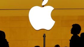 Menteri Perindustrian (Menperin) Agus Gumiwang Kartasasmita menyampaikan bahwa perusahaan teknologi raksasa asal Amerika Serikat (AS), Apple sudah membayar utang sebesar 10 juta dolar AS atau Rp163,6 miliar ke pemerintah Indonesia.