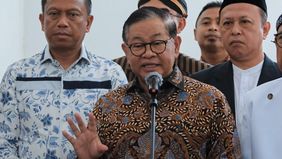 Gubernur DKI Jakarta, Pramono Anung mengambil langkah tegas menyusul polemik penggunaan teknologi Artificial Intelligence (AI) dalam laporan warga di aplikasi Jakarta Kini (JAKI). Ia memastikan akan mengumpulkan seluruh petugas Penanganan Prasarana d