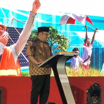 Kepala Bappenas: MBG Lebih Mendesak Daripada Lapangan Kerja