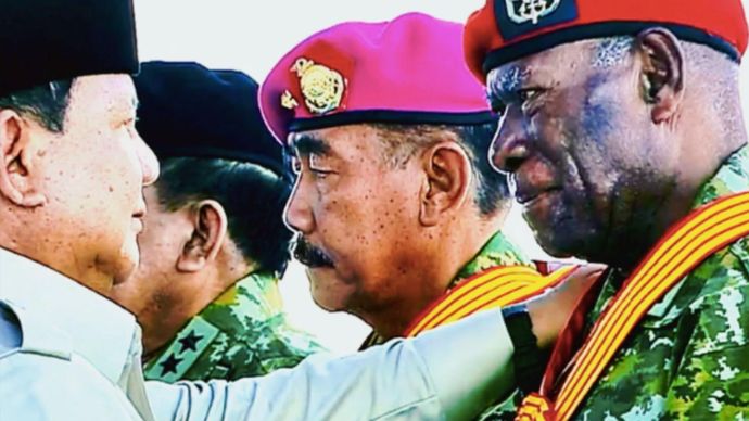 Letnan Dua (Purn) Darius Bayani