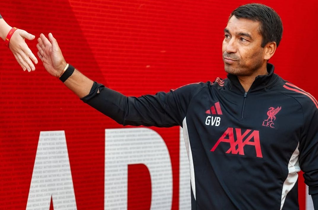 Giovanni Van Bronckhorst <b>(IG: Giovanni Van Bronckhorst)</b>