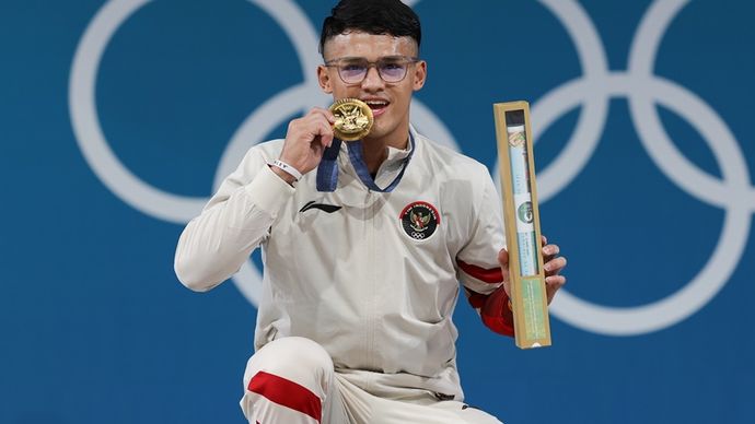 Rizki Juniansyah mempersembahkan medali emas bagi Indonesia di Olimpiade Paris 2024