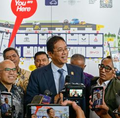Penjualan Mobil Naik, Purbaya Yakin Daya Beli Masyarakat Tetap Terjaga