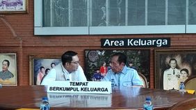 Dua pasangan calon gubernur dan wakil gubernur Jakarta, Pramono Anung-Rano Karno dan Ridwan Kamil-Suswono, telah bertemu dengan mantan Gubernur Jakarta, Sutiyoso.