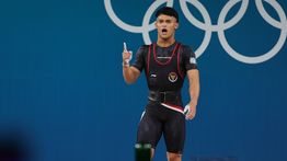 Atlet Angkat Besi Rizki Juniansyah Raih IWF World Championship