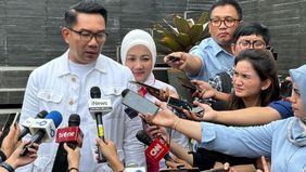 Mantan Gubernur Jawa Barat, Ridwan Kamil, menegaskan bahwa ia tidak memiliki deposito senilai Rp70 miliar yang disita oleh Komisi Pemberantasan Korupsi (KPK) dalam kasus dugaan korupsi terkait pengadaan iklan di Bank BJB.