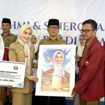 Mendes Yandri Ajak Insan Pendidikan Serang Kolaborasi Tingkatkan Mutu Pendidikan Desa