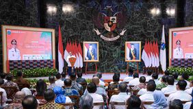 Gubernur DKI Jakarta Pramono Anung menghadiri dan menyaksikan langsung Penandatanganan Pakta Integritas serta Key Performance Indicator (KPI) Badan Usaha Milik Daerah (BUMD) di Balai Agung, Balai Kota Jakarta, Rabu, 6 Agustus 2025.