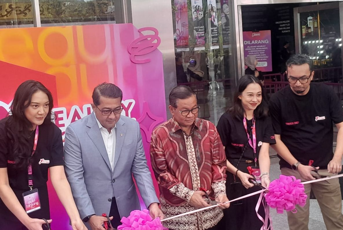 Pramono dan Menekraf Buka Pameran Kecantikan <b>(NTVNews.id/ Adiansyah)</b>