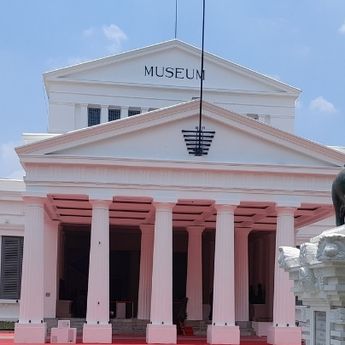 Ada Pameran Temporer di Museum Nasional Indonesia: Menabuh Nekara, Menyiram Api