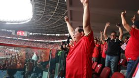 Persija Jakarta berhasil mengalahkan Persib Bandung dengan skor 2-1 dalam laga BRI Super League di Stadion Utama Gelora Bung Karno (SUGBK), Tanah Abang, Jakarta Pusat, Sabtu, 12 September 2026.