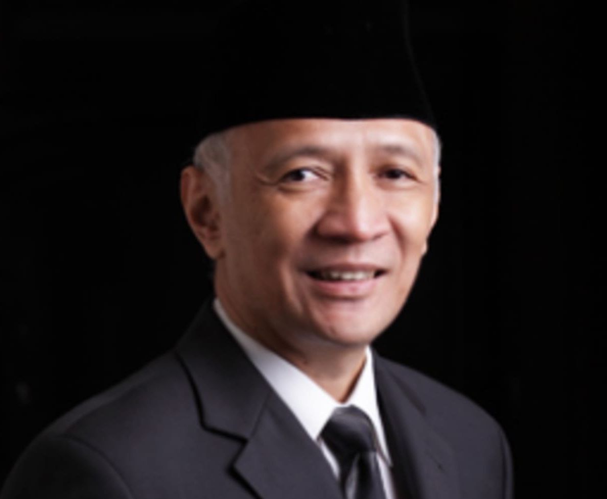 PT Krakatau Steel (Persero) Tbk (KRAS) menunjuk Hendro Martowardojo sebagai Komisaris Utama dalam Rapat Umum Pemegang Saham (RUPS) Tahun Buku 2024.