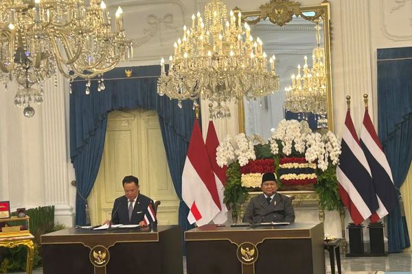 Presiden Prabowo Subianto dan Perdana Menteri Thailand Anutin Charnvirakul Saat Join Statement di Istana Merdeka