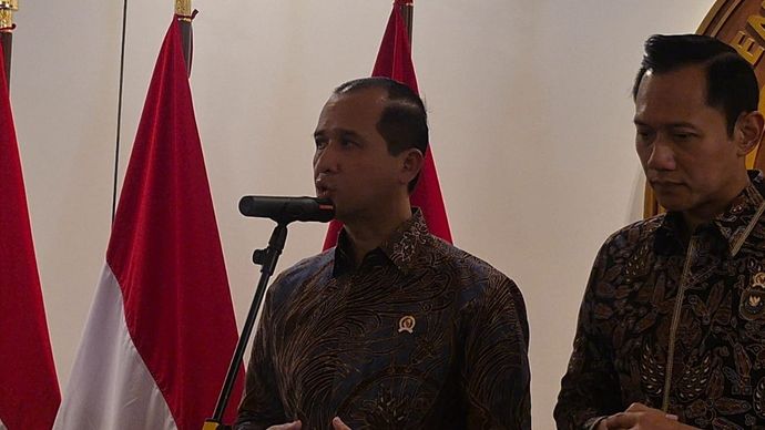 Menteri Transmigrasi (Mentrans) M. Iftitah Sulaiman Suryanagara menyampaikan bahwa pemerintah telah menyerahkan lebih dari 13 ribu Sertifikat Hak Milik (SHM) kepada masyarakat melalui program Trans Tuntas dalam kurun waktu 1,5 tahun. 