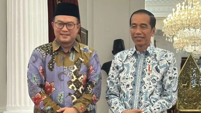 Arif Satria bersama Presiden RI Joko Widodo