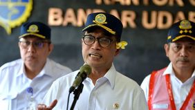 Menteri Perhubungan Budi Karya Sumadi menyatakan membuka dan menerima masukan terkait pembatasan umur operasional kendaraan bermotor angkutan umum.
