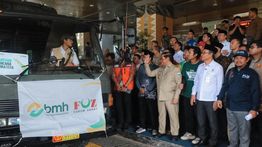 Pramono Anung Lepas 27 Ton Bantuan untuk Korban Bencana di Sumatera