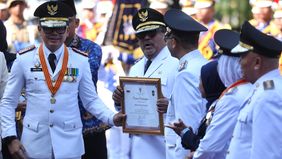 Pemerintah Provinsi DKI Jakarta meraih penghargaan sebagai salah satu penyelenggara pemerintah daerah terbaik tahun 2025 dari Kementerian Dalam Negeri.