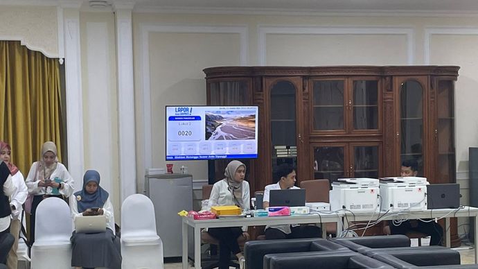Wakil Presiden Gibran Rakabuming Raka membuka layanan pengaduan masyarakat bertajuk Lapor Mas Wapres (Ntvnews.id-Muslimin Trisyuliono).