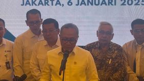 Menteri Koordinator Bidang Pangan (Menko Pangan) Zulkifli Hasan atau Zulhas menyampaikan pemerintah memutuskan untuk menaikkan harga pembelian pemerintah (HPP) untuk komoditas beras dan jagung.