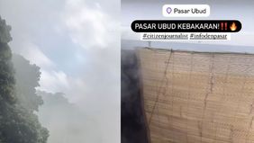 Beredar sebuah video yang diungah oleh akun instgaram @infodenpasar yang menunjukkan kepulan asap menutupi jalanan di wilayah ubud.