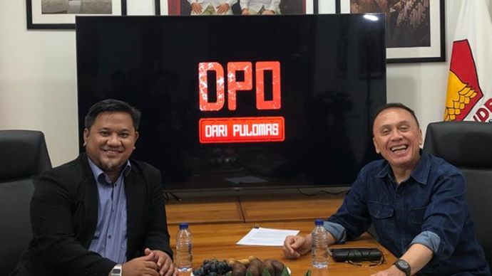 Ketua Umum PSSI periode 2011-2019, Mochamad Iriawan (kanan) di podcast DPO <b>(Ntvnews.id)</b>