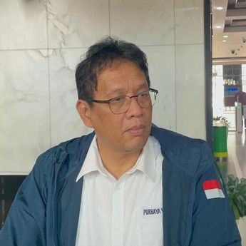 Prabowo Wajibkan Menteri Pakai Maung, Menkeu Purbaya: Uangnya Ada, Kita Siap