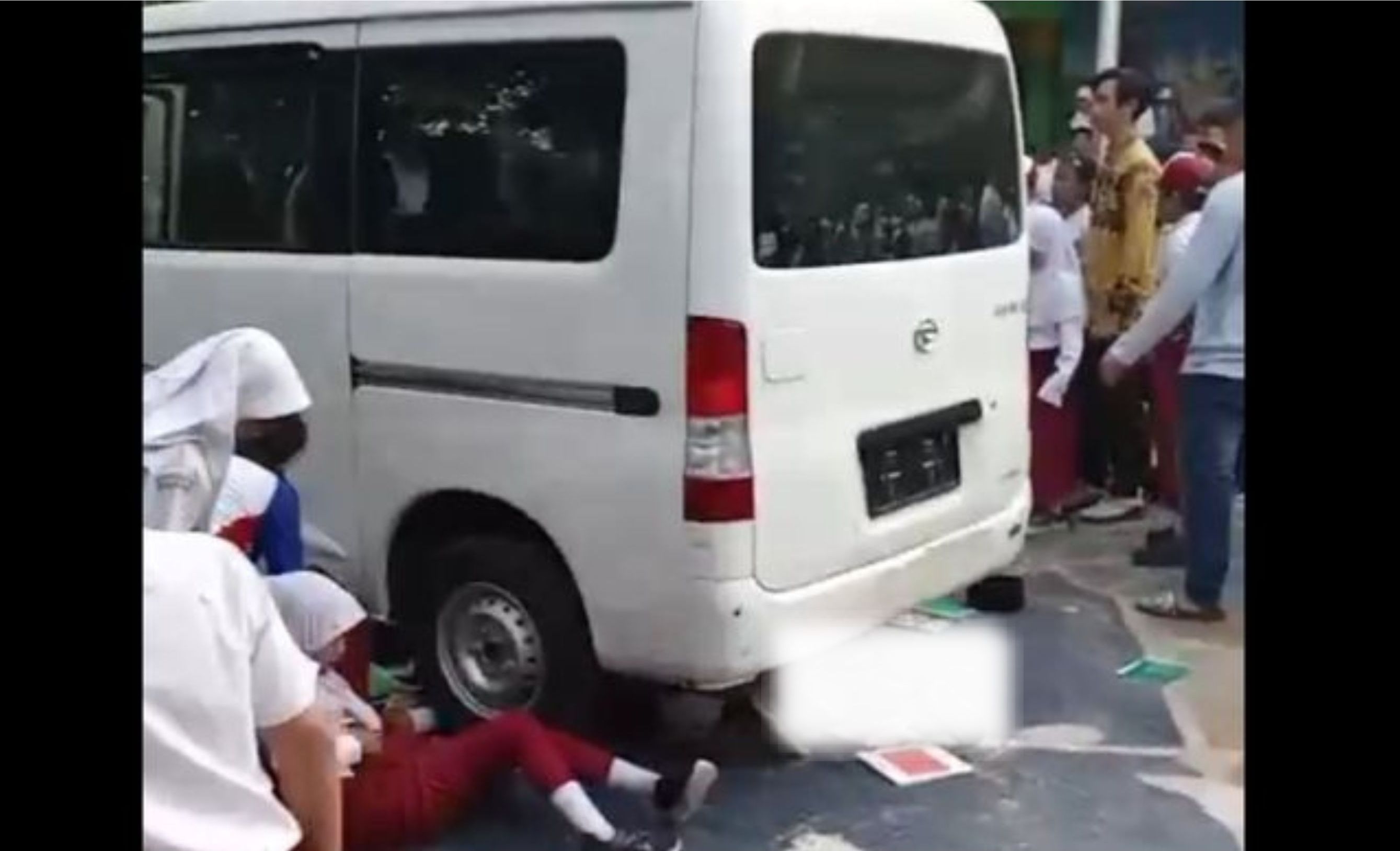 Kronologi Mobil Tabrak 19 Siswa SD di Kalibaru <b>(Istimewa)</b>