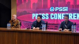 PSSI Tak Pecat Alex Zwiers, Jordy Cruyff dan Om Simon, Erick: Mereka Still With Us