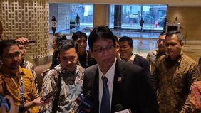 Menteri Keuangan (Menkeu) Purbaya Yudhi Sadewa menyampaikan akan merombak besar-besaran Direktorat Jenderal Bea dan Cukai (DJBC) dan Direktorat Jenderal Direktorat Jenderal Pajak (DJP). 
