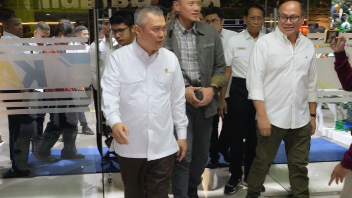 Menteri Perhubungan Dudy Purwagandhi menjajal langsung uji coba layanan kereta tanpa transit bersama Menko Bidang Infrastruktur dan Pembangunan Kewilayahan Agus Harimurti Yudhoyono, Menteri ATR/BPN Nusron Wahid dan Wakil Menteri BUMN Kartika Wirjoatmojo/Ist