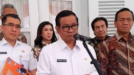 Pramono Anung Larang Pak Ogah Atur Lalu Lintas di Jalan TB Simatupang