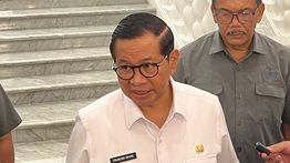 Pramono Buka Rakerprov KONI 2025, Targetkan Juara Umum PON 2028