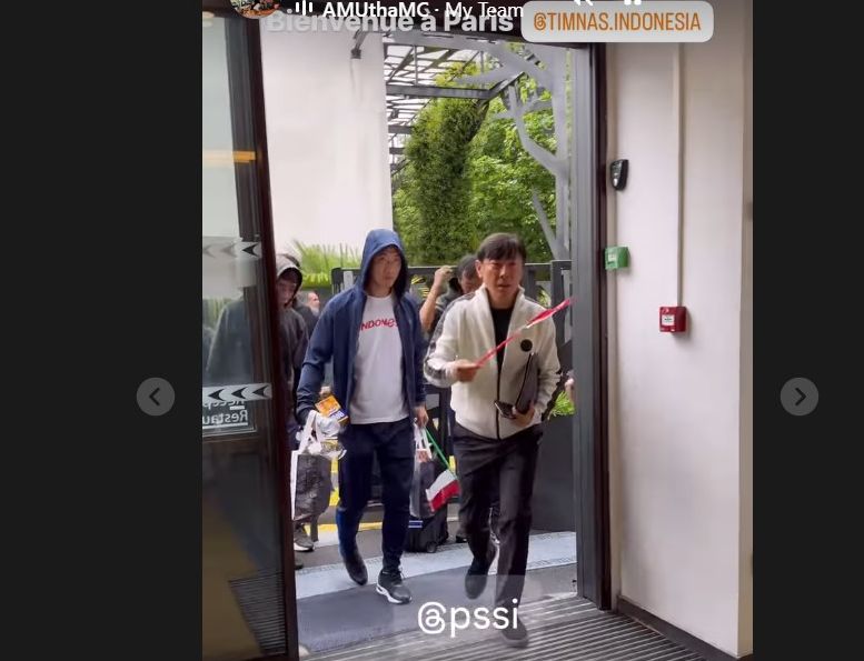 Timnas Indonesia U-23 mendapat sambutan hangat saat tiba di hotel di Paris, Prancis, Senin (6/5/2024). (IG @Rajaadri) <b>((IGStory @Rajaadri))</b>