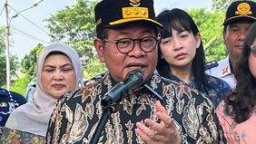 Gubernur DKI Jakarta, Pramono Anung mengatakan bakal menggelar rapat khusus pada pekan depan untuk membahas percepatan pembangunan kembali Jembatan Penyeberangan Orang (JPO) Tendean yang rusak akibat tertabrak truk pengangkut crane.