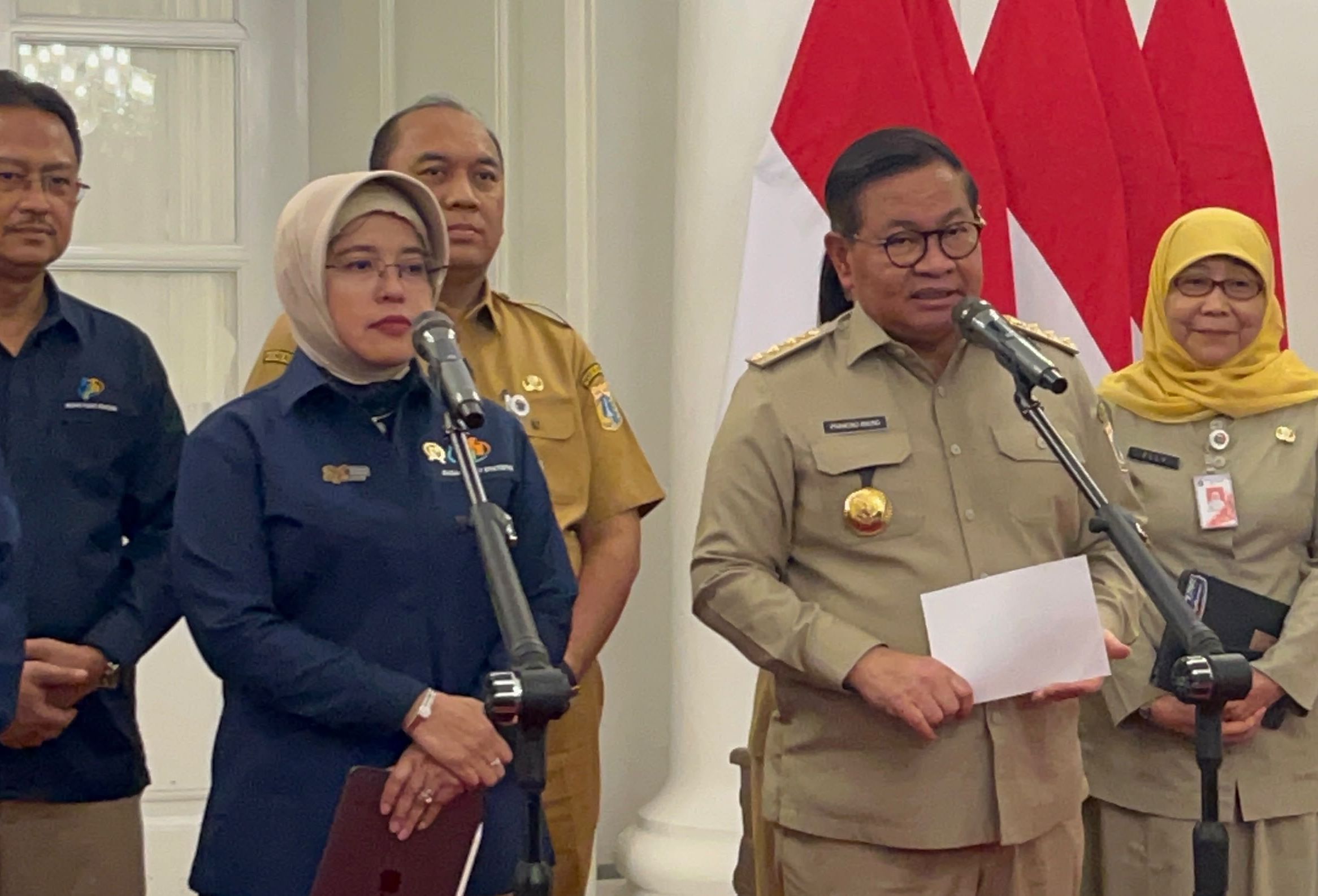 Kepala BPS RI dan Pramono <b>(Ntvnews.id/Adiansyah)</b>