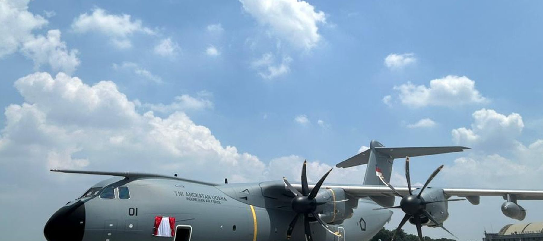 Pesawat Airbus A400 M milik TNI Angkatan Udara tiba di Halim
