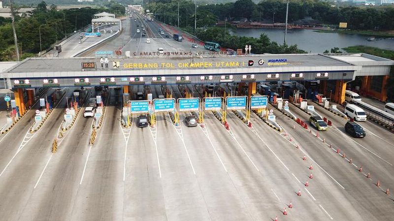 Gerbang tol Cikampek Utama