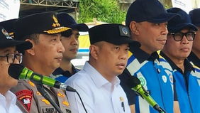 Menteri Perhubungan Dudy Purwagandhi memproyeksikan sekitar 283 ribu kendaraan akan bergerak kembali ke arah Jakarta saat puncak arus balik Lebaran 2026 yang berlangsung pada Selasa ini.