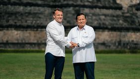 Candi Borobudur yang berlokasi di Magelang, Jawa Tengah menjadi saksi eratnya hubungan persahabatan Indonesia dan Prancis. Dua pemimpin negara, Presiden RI Prabowo Subianto dan Presiden Prancis Emmanuel Macron mengunjungi Borobudur pada Kamis, 29 Mei
