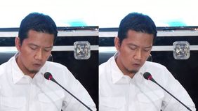 Dansat Brimob Polda Metro Jaya, Kombes Henik Maryanto mengatakan diduga adanya dua bom meledak di Masjid SMAN 72 Jakarta. Hal ini terlihat dari hasil temuan di lokasi kejadian.